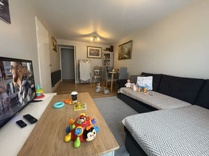 Photo 5- click for photo gallery